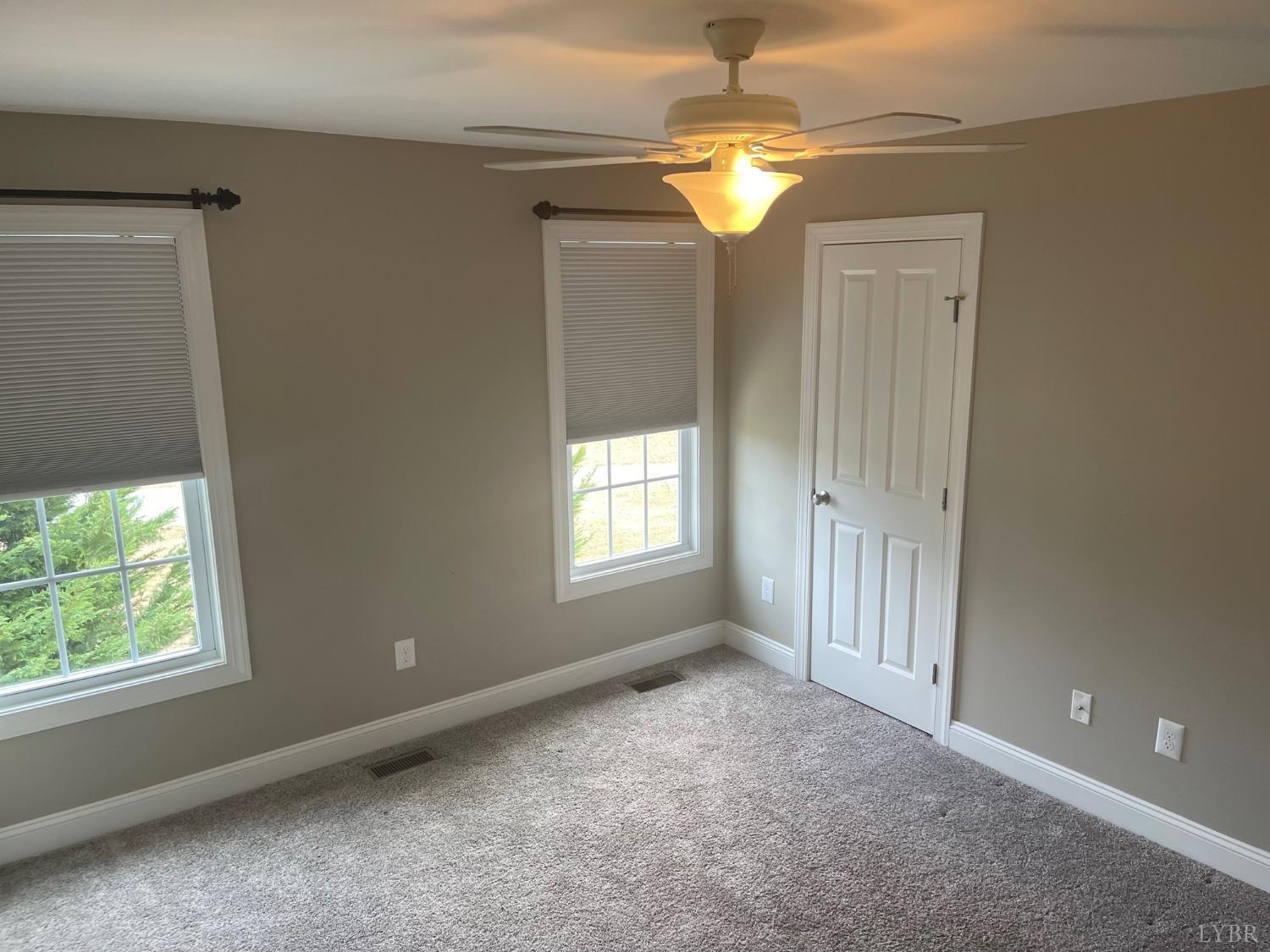 824 Wiggington Road, Unit 101 Lynchburg, VA 24501 - Photo 22 of 25 Gallery Image 22
