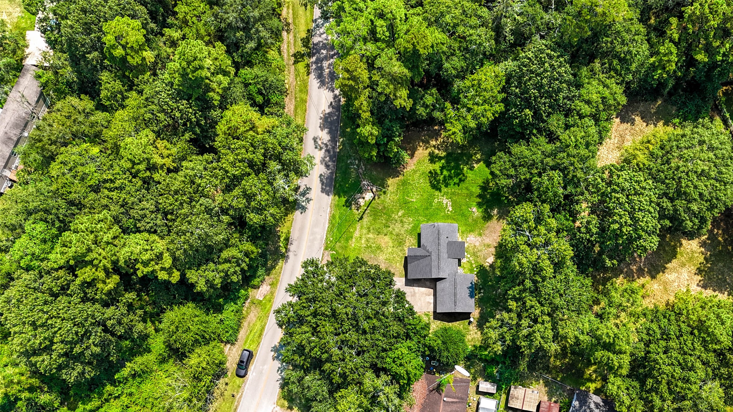 411 Waterfall Drive Huffman, TX 77336 - Photo 4 of 17