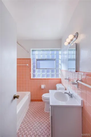 $539,000 | 5944 Loughborough Avenue, St. Louis, MO 63109