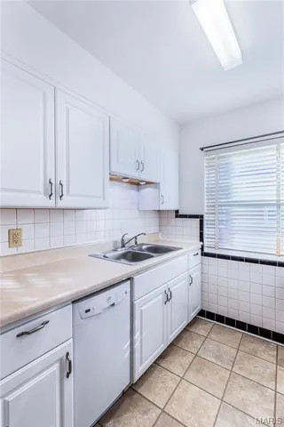 $539,000 | 5944 Loughborough Avenue, St. Louis, MO 63109