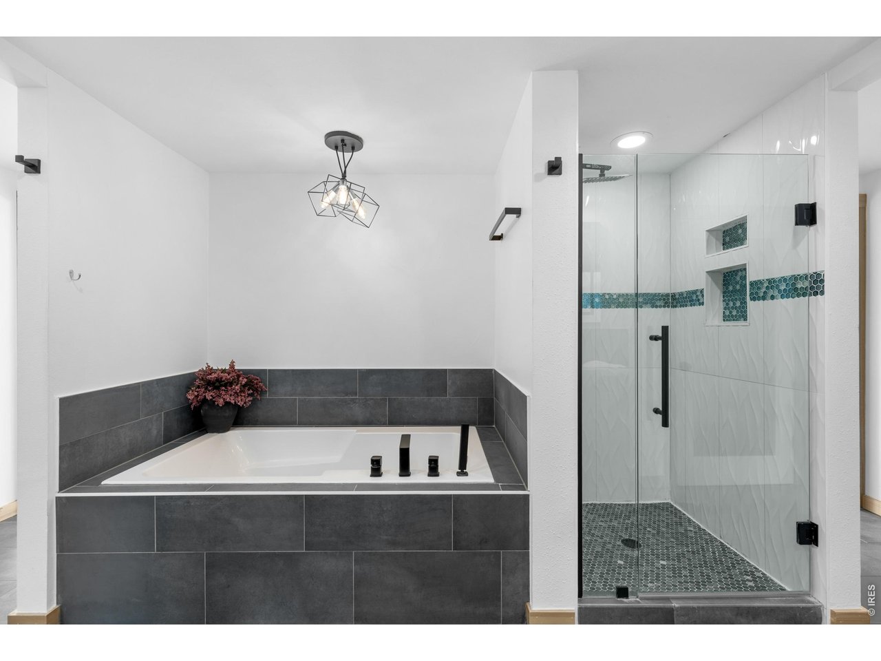 6722 Flagstaff Road Boulder, CO 80302 - Photo 23 of 50