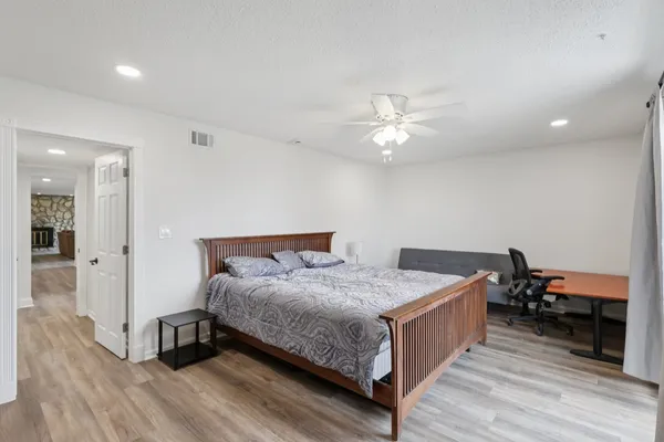 $275,000 | 9815 Lawrence Court, Unit 3AF, Schiller Park, IL 60176