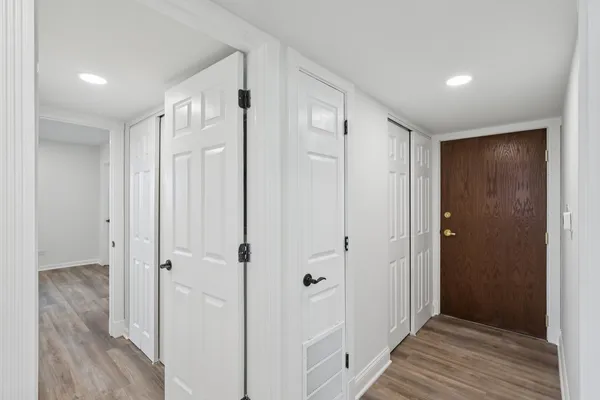 $275,000 | 9815 Lawrence Court, Unit 3AF, Schiller Park, IL 60176