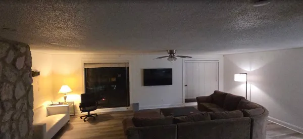 $275,000 | 9815 Lawrence Court, Unit 3AF, Schiller Park, IL 60176