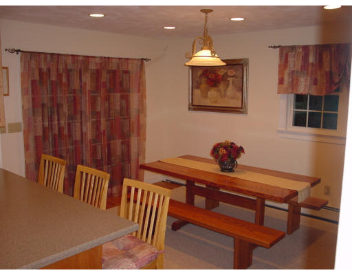 96 Frankland Road Hopkinton, MA 01748 - Photo 4 of 10