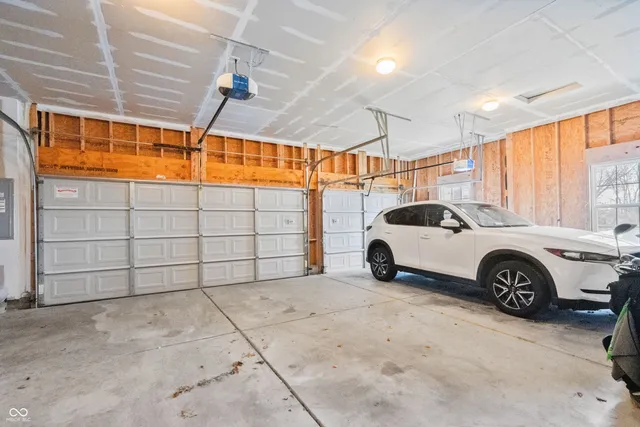 $579,000 | 1065 Coral Springs Drive, Cicero, IN 46034