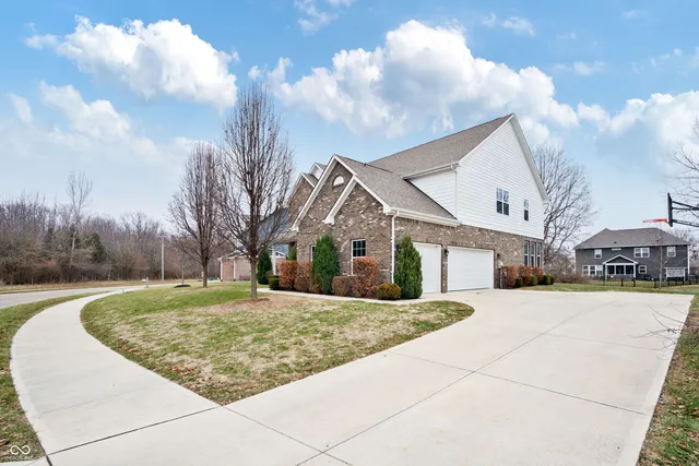 $579,000 | 1065 Coral Springs Drive, Cicero, IN 46034