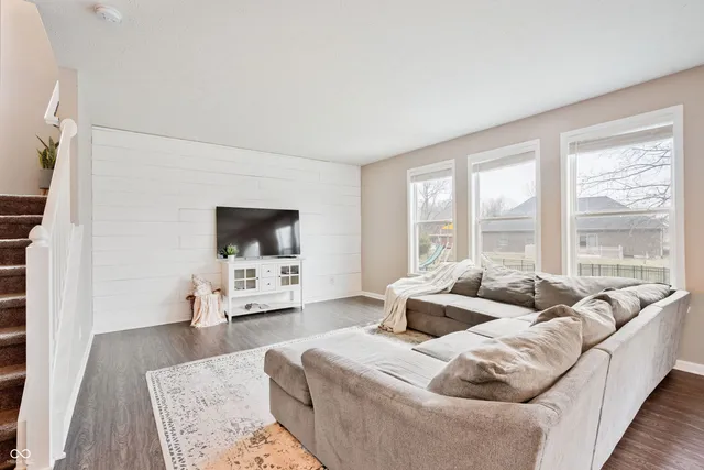 $579,000 | 1065 Coral Springs Drive, Cicero, IN 46034