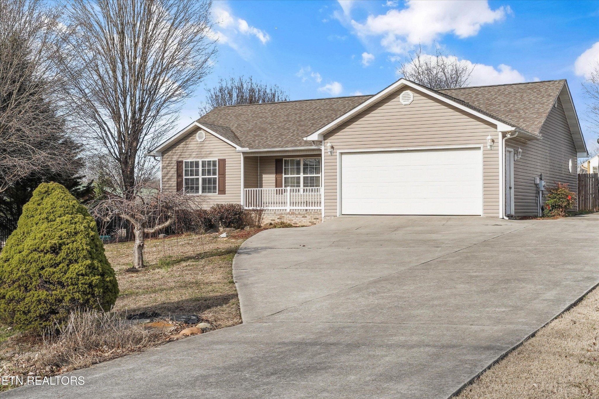 913 Corntassel Road Vonore, TN 37885 - Photo 3 of 39 Gallery Image 3