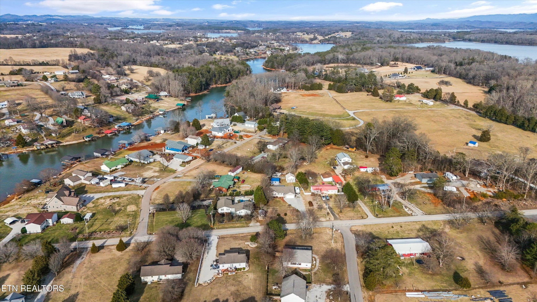 913 Corntassel Road Vonore, TN 37885 - Photo 38 of 39 Gallery Image 38