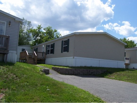 68 Lane 3 Derry, NH 03038 - Photo 1 of 1 Gallery Image 1