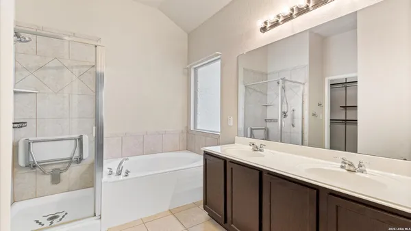 $1,800 | 6026 Cielo Ranch, San Antonio, TX 78218