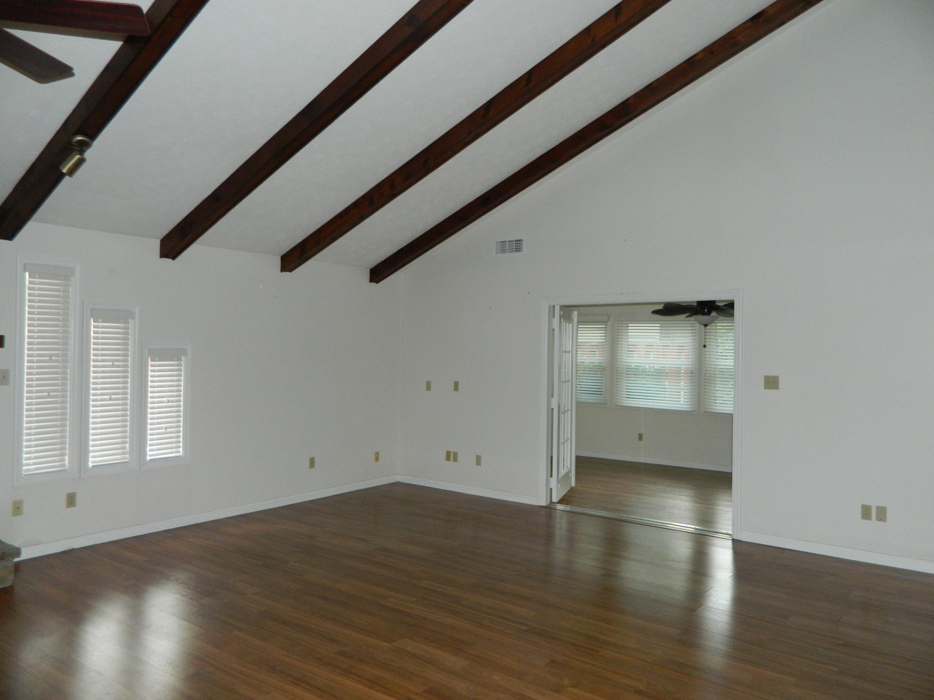124 Grandcove Lane Oak Ridge, TN 37830 - Photo 7 of 22 DSCN0197