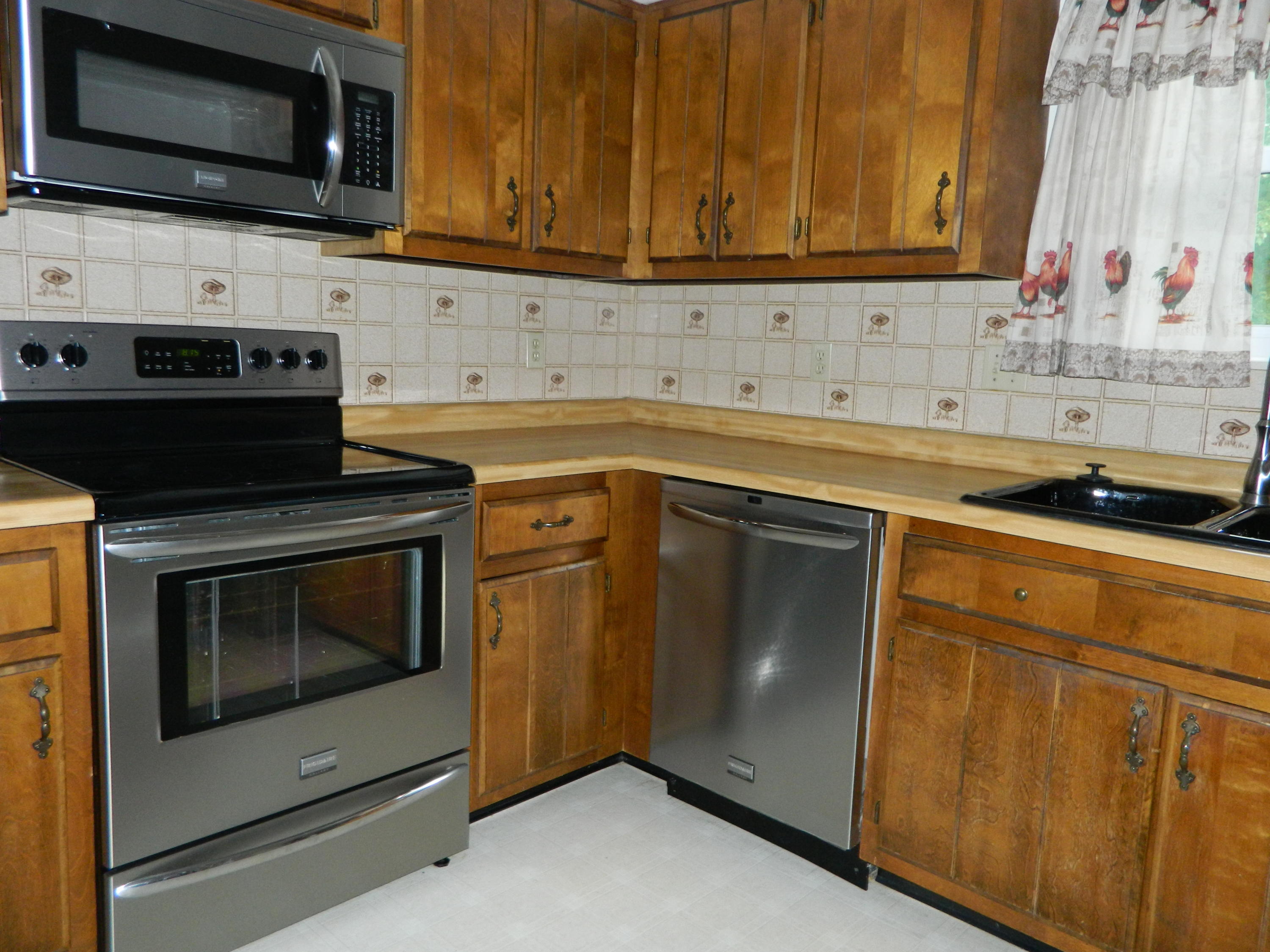124 Grandcove Lane Oak Ridge, TN 37830 - Photo 10 of 22 DSCN0201