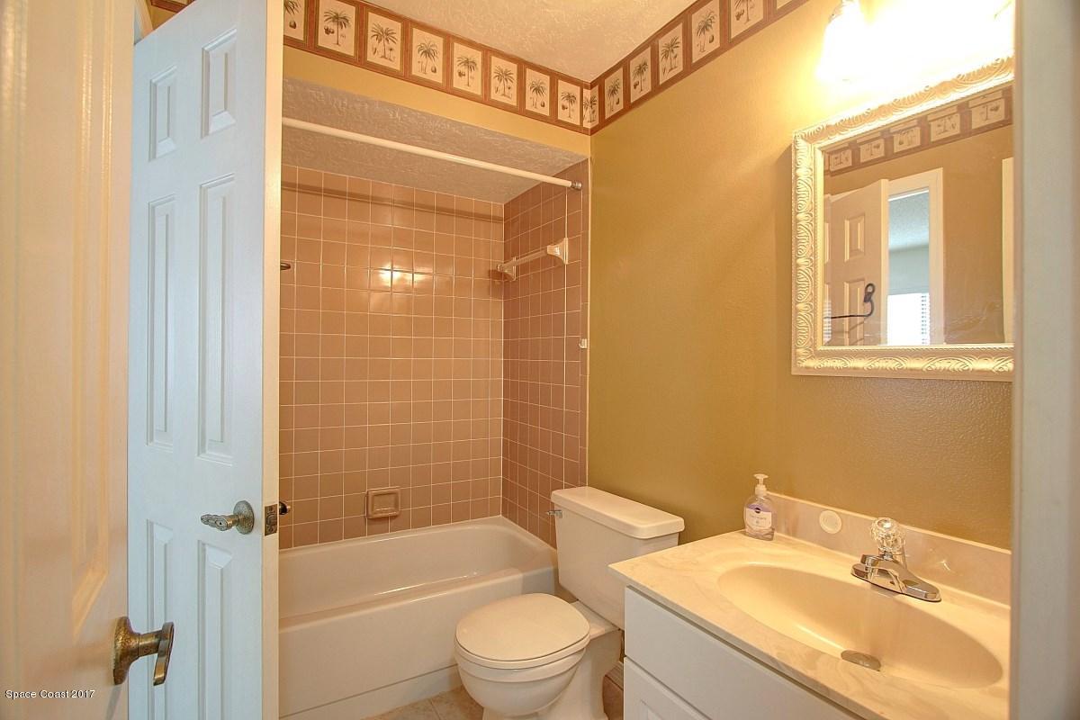 176 Shell Place, Unit 14 Rockledge, FL 32955 - Photo 14 of 22 IMG_2632_3_4_Interior 2