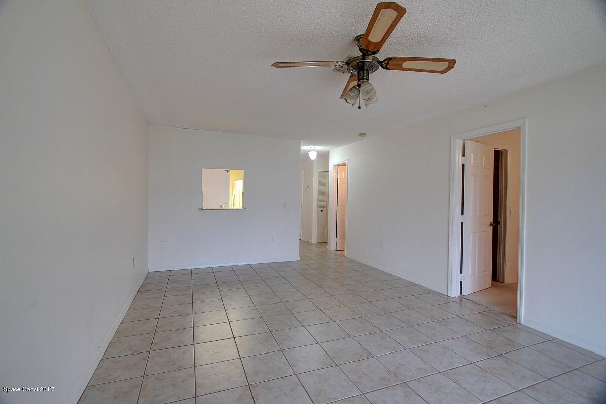 176 Shell Place, Unit 14 Rockledge, FL 32955 - Photo 8 of 22 IMG_2608_09_10_Interior 2