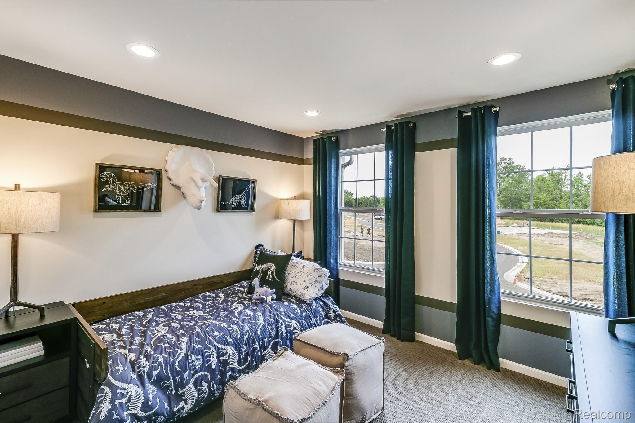 24792 Ivy Road, Unit 98 Novi, MI 48375 - Photo 4 of 15 bedroom 2.jpg