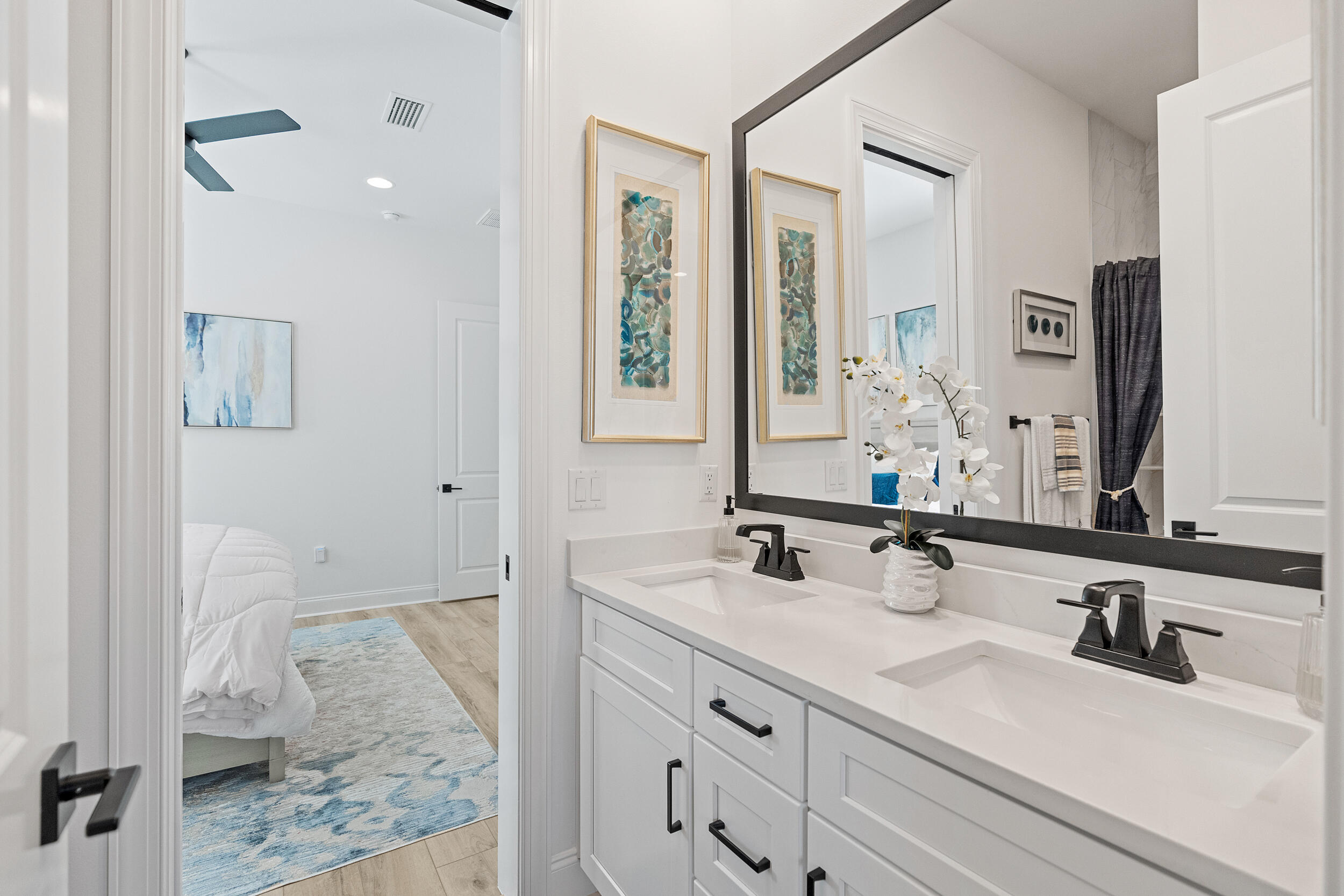 197 Suwannee Dr Inlet Beach Inlet Beach, FL 32461 - Photo 39 of 65 Adjoining Bathroom