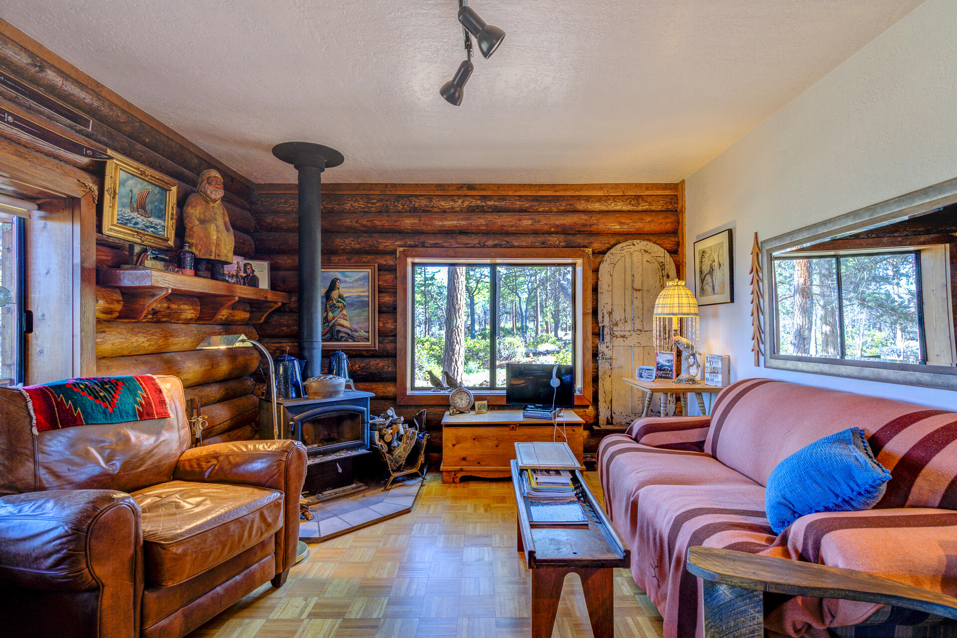 547-705 Old Hwy Road McArthur, CA 96056 - Photo 14 of 62 a living room with furniture and a large window