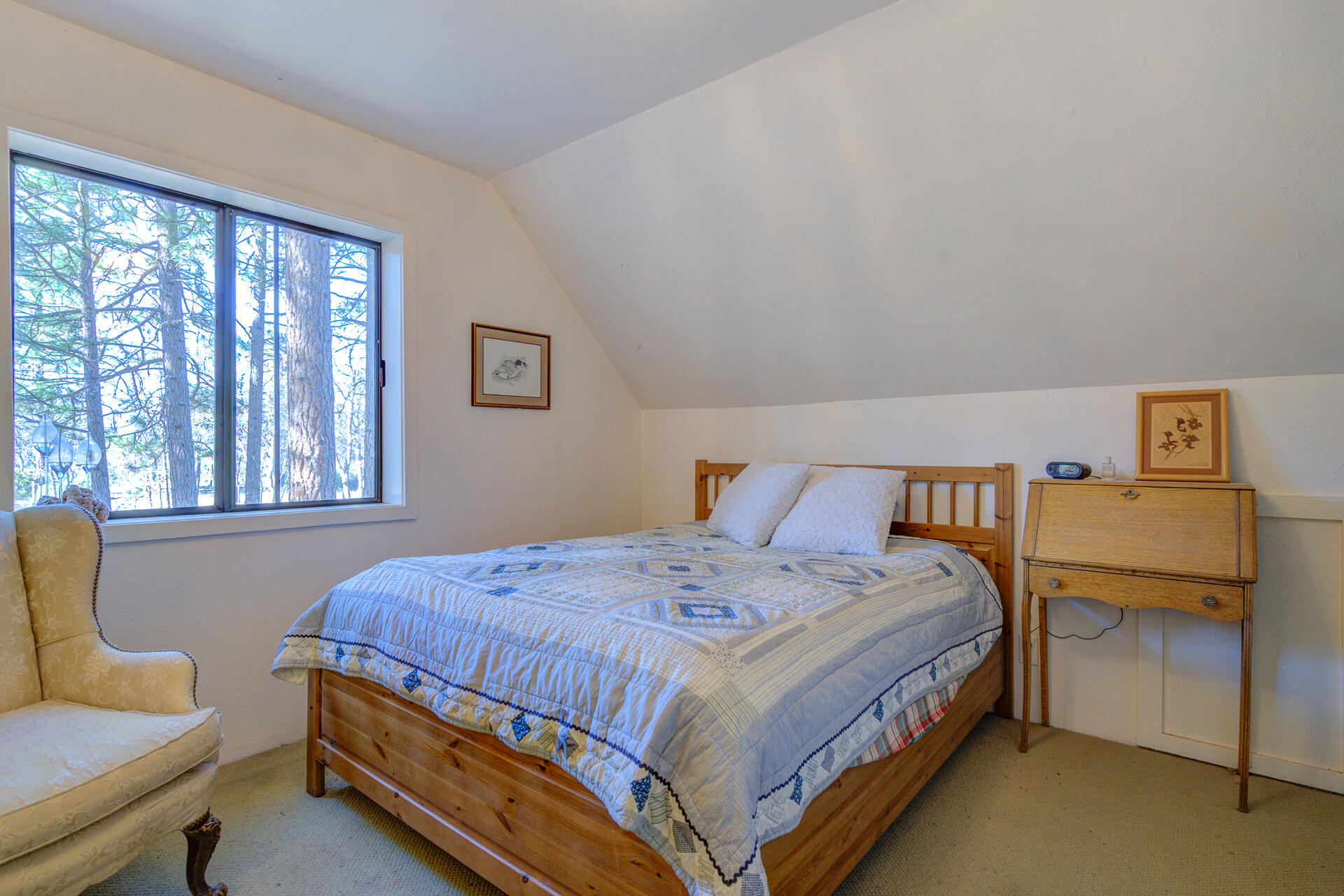 547-705 Old Hwy Road McArthur, CA 96056 - Photo 29 of 62 a bedroom with a bed and a window