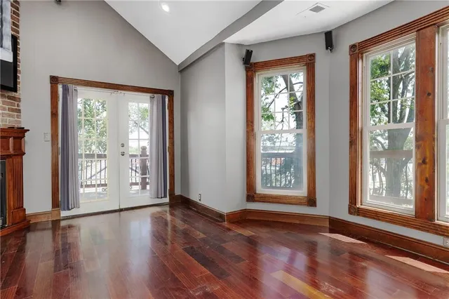 $599,999 | 3027 McGee Street, Kansas City, MO 64108