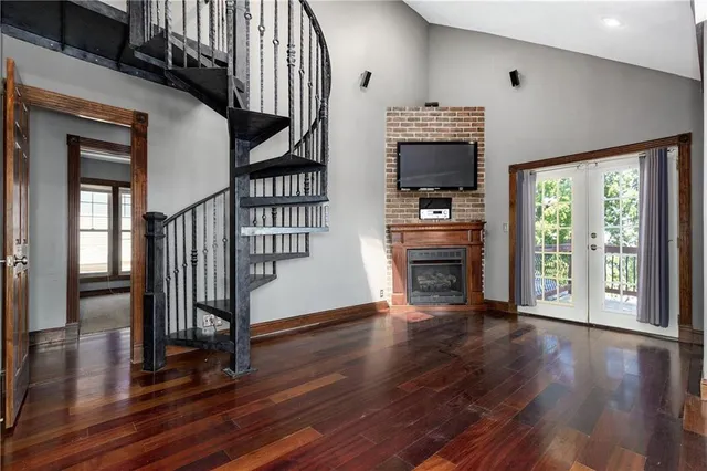 $599,999 | 3027 McGee Street, Kansas City, MO 64108