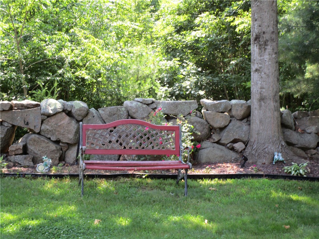 49 Spring Street Hopkinton, RI 02832 - Photo 7 of 28