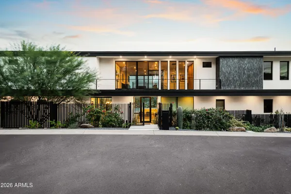 $13,000,000 | 4725 North 56th Street, Phoenix, AZ 85251