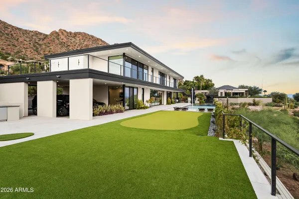 $13,000,000 | 4725 North 56th Street, Phoenix, AZ 85251