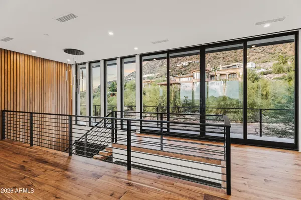 $13,000,000 | 4725 North 56th Street, Phoenix, AZ 85251