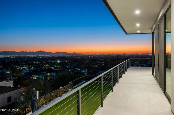 $13,000,000 | 4725 North 56th Street, Phoenix, AZ 85251