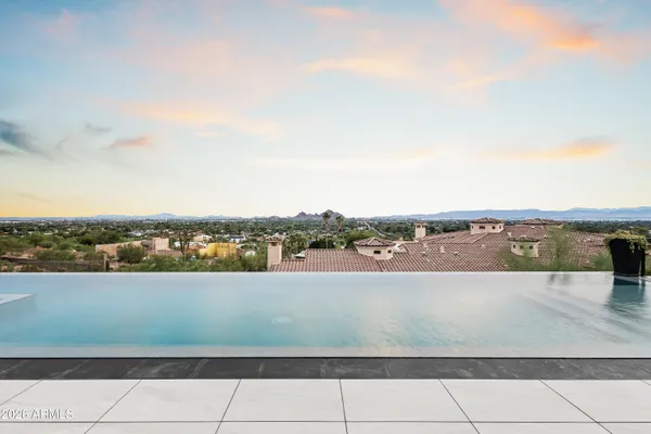 $13,000,000 | 4725 North 56th Street, Phoenix, AZ 85251