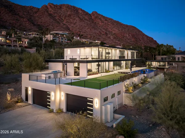 $13,000,000 | 4725 North 56th Street, Phoenix, AZ 85251