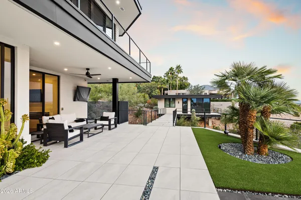 $13,000,000 | 4725 North 56th Street, Phoenix, AZ 85251