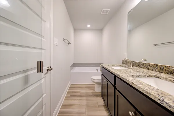 $279,900 | 412 Sunray Lake Lane, Katy, TX 77493