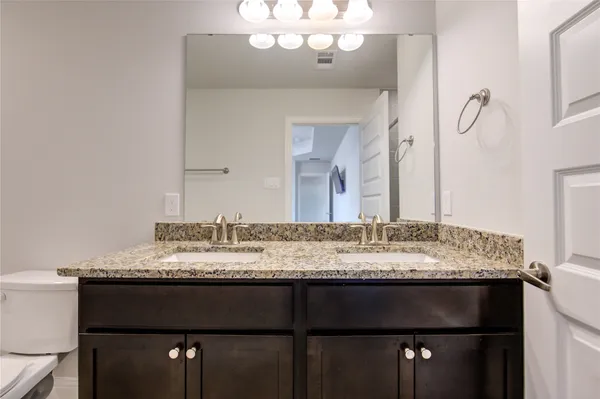 $279,900 | 412 Sunray Lake Lane, Katy, TX 77493