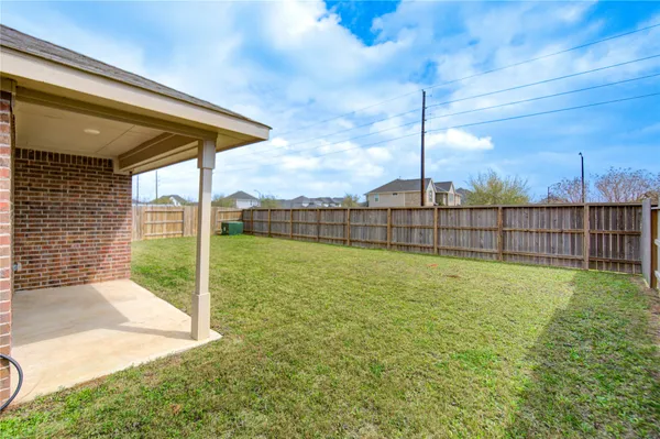 $279,900 | 412 Sunray Lake Lane, Katy, TX 77493