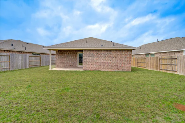 $279,900 | 412 Sunray Lake Lane, Katy, TX 77493