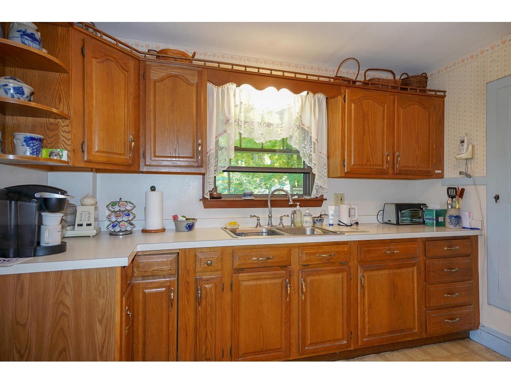 34 Maple Street Mendon, MA 01756 - Photo 2 of 18 Gallery Image 2