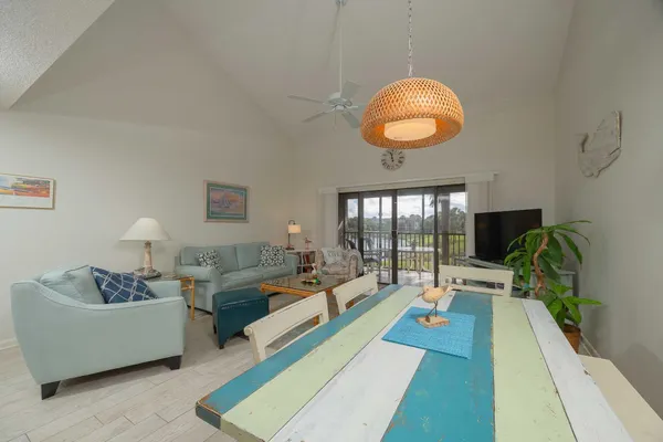 $449,900 | 98 Village Del Lago Circle, St. Augustine, FL 32080