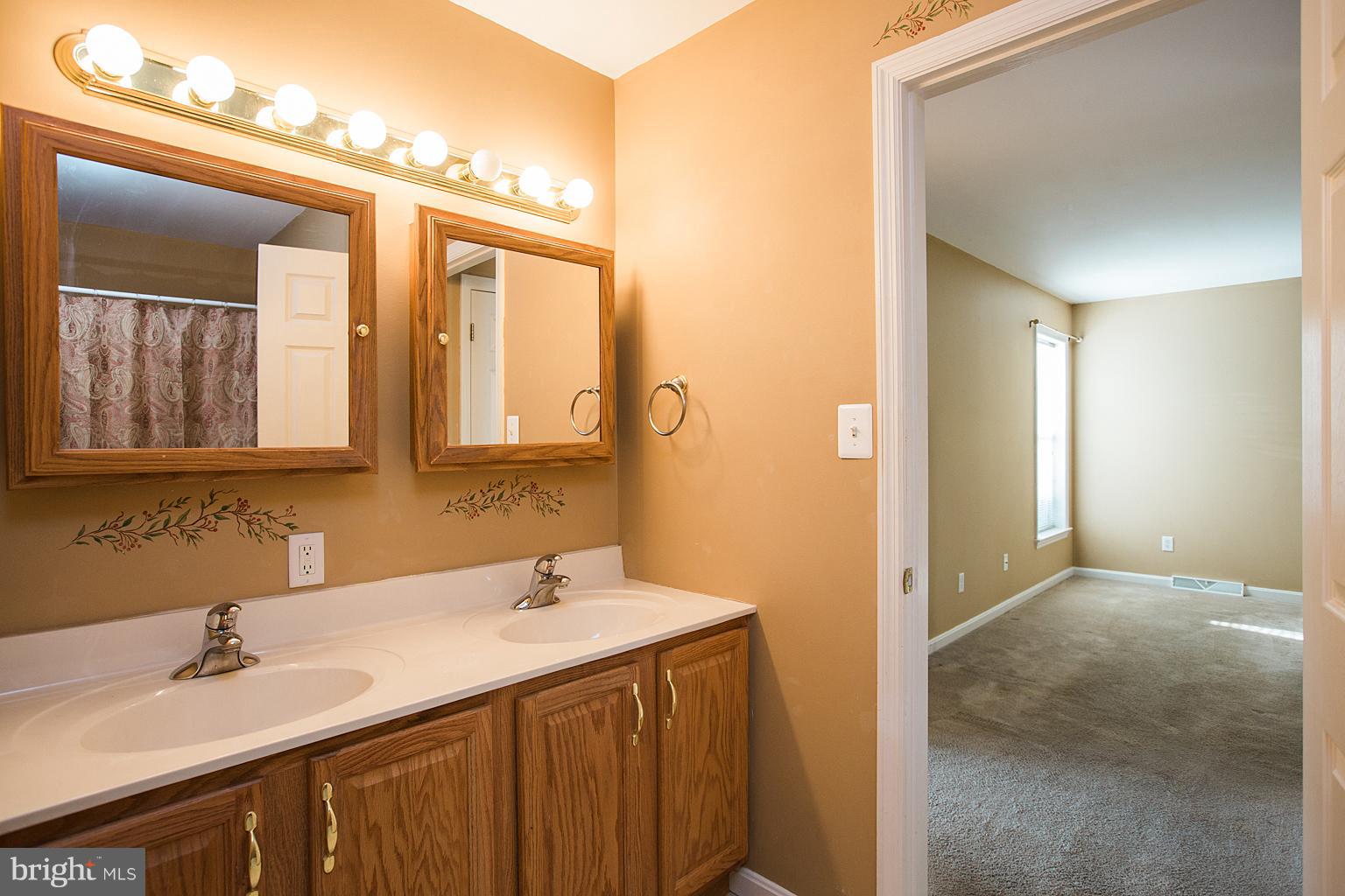 625 Chatham Way Lititz, PA 17543 - Photo 22 of 51