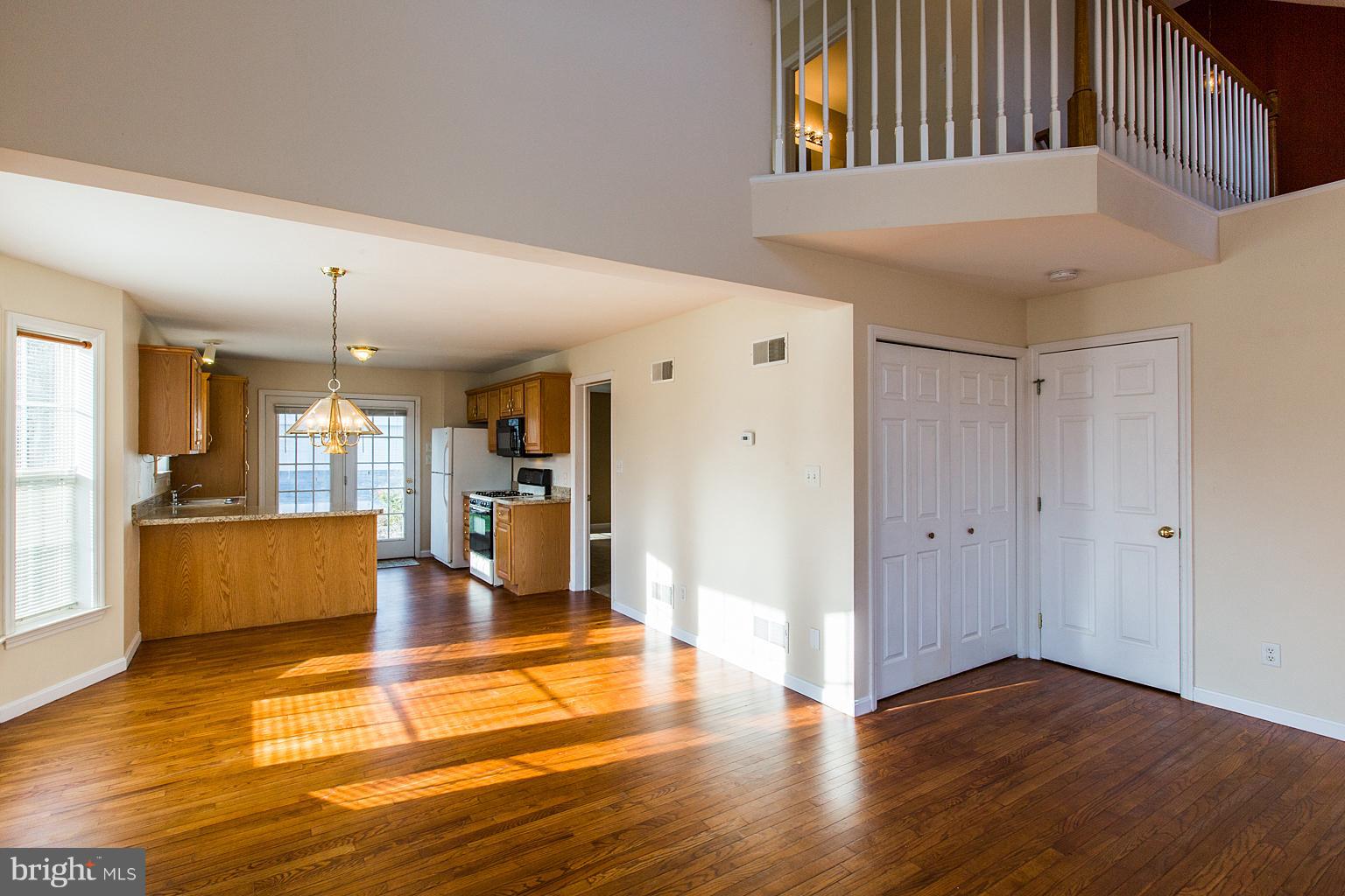 625 Chatham Way Lititz, PA 17543 - Photo 5 of 51