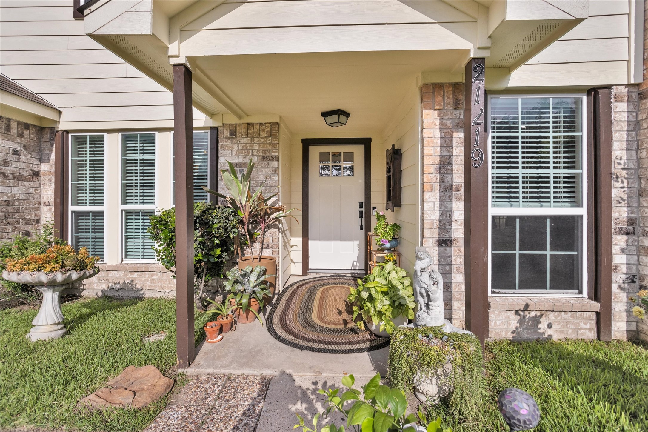 21219 Slippery Creek Lane Spring, TX 77388 - Photo 2 of 37