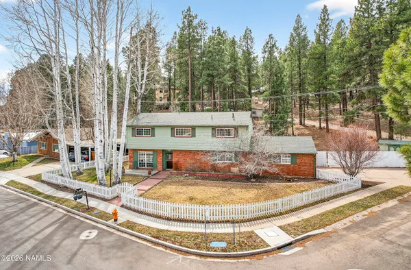 $855,000 | 2042 North Crescent Drive, Flagstaff, AZ 86001