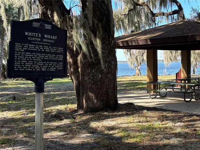 a view of a entrance door of the house