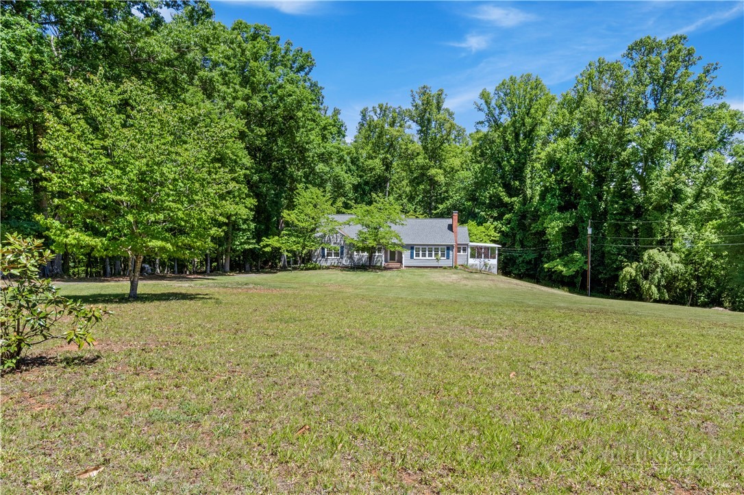 951 Dodson Mill Road Pilot Mountain, NC 27041 - Photo 3 of 50