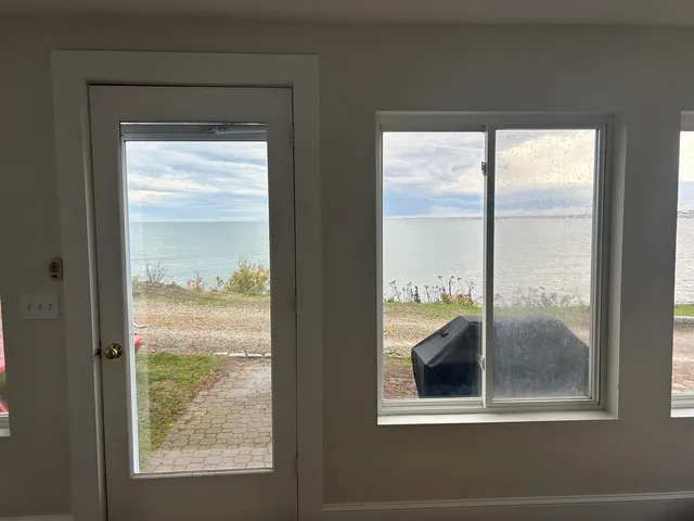 $2,950 | 9 Great Boars Head Avenue, Hampton, NH 03842