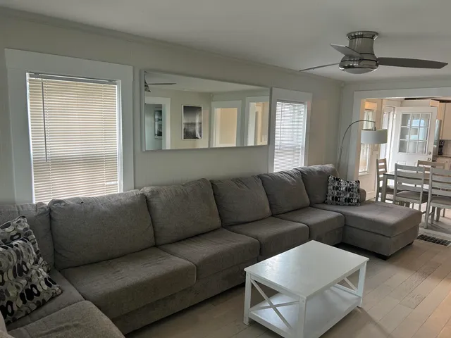 $2,950 | 9 Great Boars Head Avenue, Hampton, NH 03842