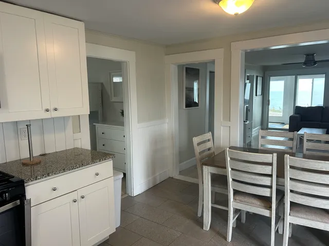 $2,950 | 9 Great Boars Head Avenue, Hampton, NH 03842