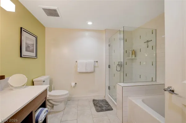 $1,700 | 29 Montelago Boulevard, Unit 206, Henderson, NV 89011